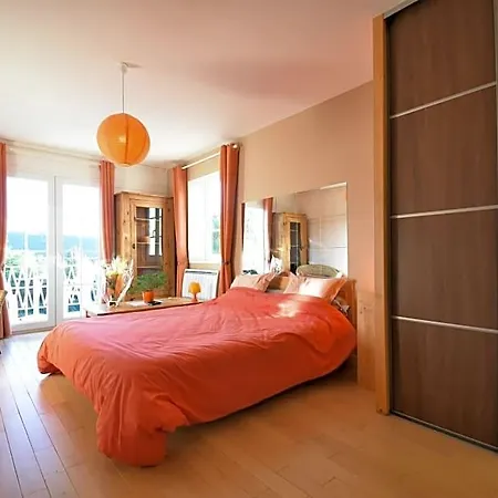 Couette-café Florida 4*